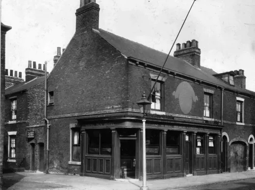 Campbell Street Rising Sun