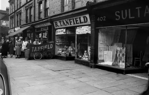 Hessle Road Nos. 402-412 — 1957